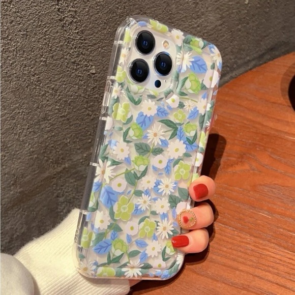 ⚠️Clearance iPhone 13/Pro/Pro Max Floral Phone Case - Picture 3 of 3